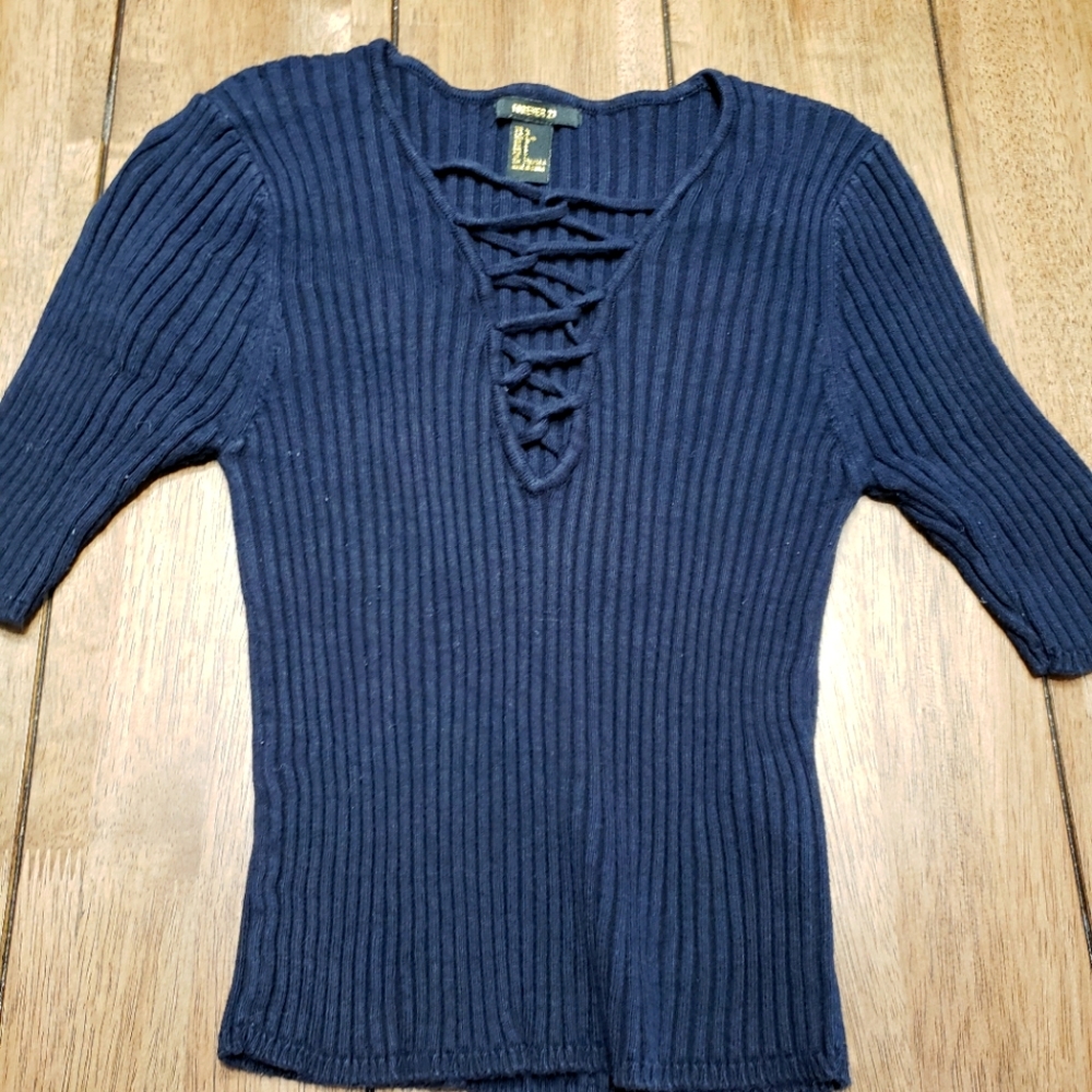 Sweater crop top
